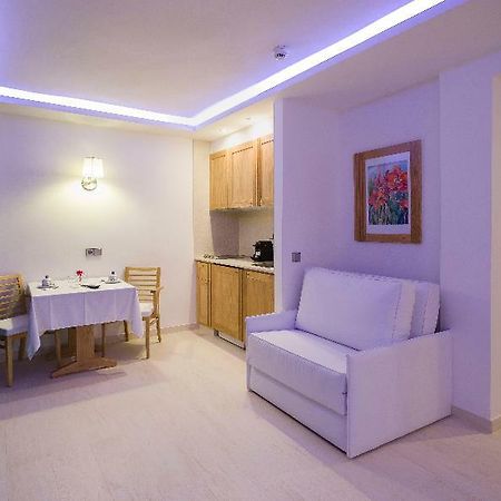 My Way Luxury Ibiza Otel Playa d'en Bossa Dış mekan fotoğraf